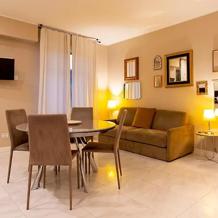 Vico Chiusetta 5 Apartament