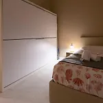 Vico Chiusetta 5 Apartamento