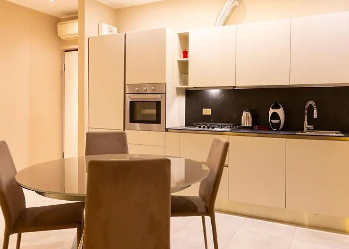 Vico Chiusetta 5 Appartement *